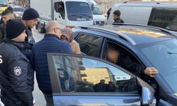 Aksaray'da 17 yaşındaki çocuk okul çıkışı bıçaklandı