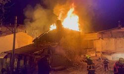 Çankırı'da ev yangını: İki ev alevlere teslim oldu