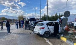 Karabük’te iki otomobil çarpıştı: 7 yaralı