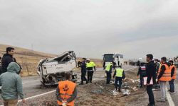 Kayseri’de zincirleme kaza: Ölü ve yaralılar var