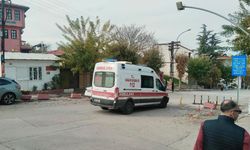 Odunpazarı’nda ambulansa demir duba engeli