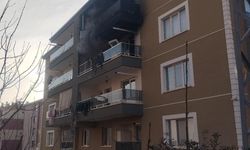 Ankara'da ev yangını paniğe neden oldu