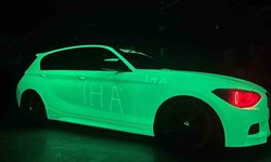 Dünyada eşi nadir olan araç gündüz beyaz, geceleri ise yeşil rengi ile parlıyor