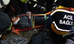 Takla atan otomobil hurdaya döndü: Aynı aileden 3 kişi yaralandı