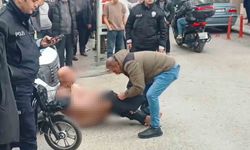 Samsun'da çıplak halde caddede dolaşan şahıs gözaltına alındı