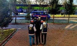 Aksaray'da aranan 2 şahıs JASAT'ın operasyonuyla yakalandı