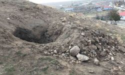 Aksaray'da tarihi höyükte kaçak kazı köylüleri tedirgin ediyor