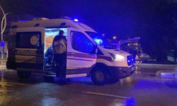 Çorum'da iki otomobil çarpıştı: Anne ve oğlu yaralandı