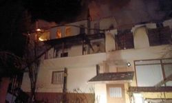 Safranbolu'da 3 katlı evde yangın