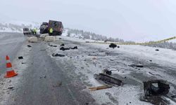 Sivas'ta feci kaza: 1 ölü, 2 yaralı