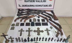 Tarihi eser kaçakçısı jandarmadan kaçamadı