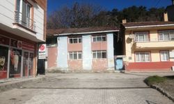 Evinde baygın halde bulunan kadın hastanede hayatını kaybetti