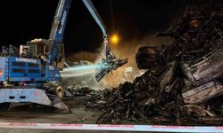 Hurdacılarda yangın paniği: Hurda araçlar alev aldı