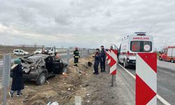 Karapınar'da otomobil takla attı: 4 yaralı