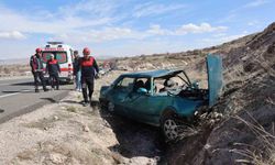 Kontrolden çıkan Fiat Tofaş otomobil karşı şeride geçti: 1 yaralı