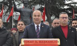 CHP’li Kurtgöz, Cumhuriyet Meydanı’nda İmamoğlu’nun Mesajını Okudu