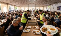 Tokat Belediyesi'nin Ramazan İftar Çadırı'nda Bugünkü Menüde Hangi Yemekler Var?