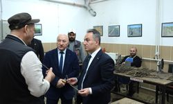 Rektör Yılmaz’dan Bıldırcın ve Beç Tavuğu Ünitesine Ziyaret