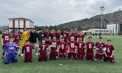 Şampiyon Tokat Belediye Spor Kulübü! Bordo-beyazlı Gençler Gözünü Türkiye Finallerine Dikti
