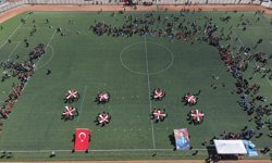 Niksar’da Ertelenen Bayram Coşkusu Stadyumda Yankılandı