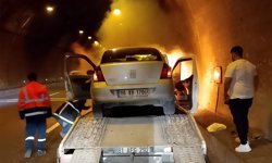 Bolu Dağı Tüneli'nde oto kurtarıcı alevlere teslim oldu