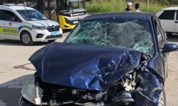 Karabük'te iki otomobil çarpıştı: 3 yaralı
