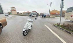 Karaman'da minibüsle motosiklet çarpıştı: 1 yaralı