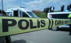 Kasksız motosiklet kullandı, kazada can verdi