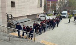 Tefecilik iddiasıyla yakalanan 15 şüpheli adliyeye sevk edildi