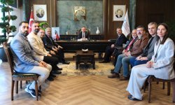 Rektör Prof. Dr. Fatih Yılmaz Makamında Yeşilay Heyetini Ağırladı