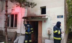 Evde çıkan yangında dumandan etkilenen 98 yaşındaki kadın hayatını kaybetti