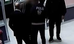 Özel düzenekle ehliyet sınavıra girmeye hazırlanan 2 kişi yakalandı