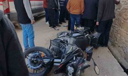 Sarıveliler'de motosiklet kazası: 1 yaralı