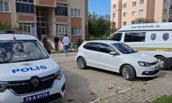 Yalnız yaşadığı evinde ölü bulundu