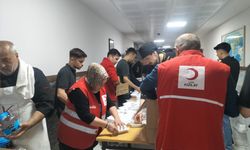 Tokat’ta Sel ve Yoğun Yağışların Ardından Kızılay Sahada! 6 Bin Kişilik Sıcak Yemek Dağıtıldı