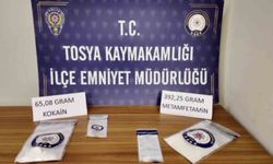 Durdurulan araçtan uyuşturucu çıktı: 2 tutuklama