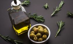 Soğuk Sıkım Zeytinyağı Nedir ve Nasıl Üretilir?