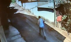 'Dur' ihtarına uymayan sürücü, kadınları araçta bırakıp kaçtı