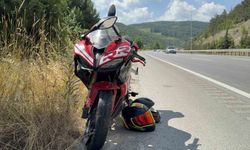 Motosiklet tıra arkadan çarptı: 2 yaralı