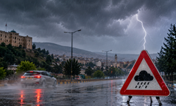 Tokat İçin Kuvvetli Yağış Uyarısı! Valilik Vatandaşları Tedbirli Olmaya Çağırdı