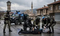 Tokat'ta JASAT'tan Neftes Kesen Operasyon! 36 Yıla Yakın Cezası Bulunan 2 Firari Yakalandı