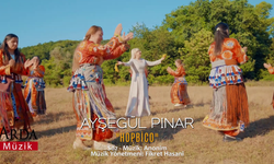 THM’nin Güçlü Sesi Ayşegül Pınar’dan Yaza Damga Vuracak Yeni Klibi "Hopbico" Yayında!