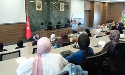 TOGÜ Rektörü Prof. Dr. Fatih Yılmaz Misafir Öğrencileri Ağırladı