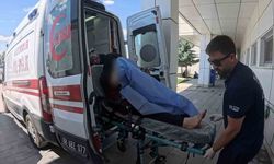 Sokaktaki kavgada ateşlenen tüfek, bahçede oturan kadını yaraladı