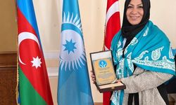 Toşayad Başkan Yardımcısı Sündüs Arslan Akça Bakü’de Kadın Şairleri Buluşması’na katıldı