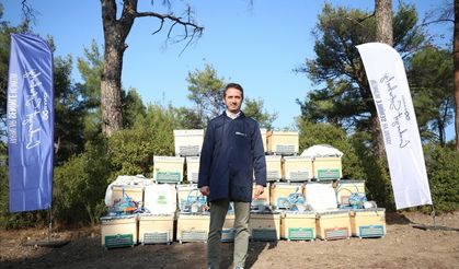 Enerjisa Üretim'den Çanakkale'deki arıcılara ekipman ve fidan desteği