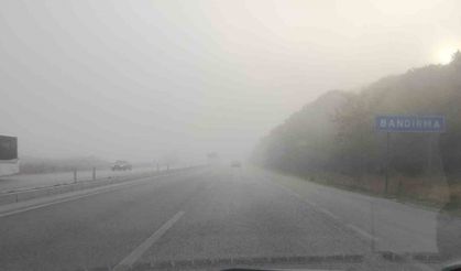 Bandırma’da sis etkili oldu