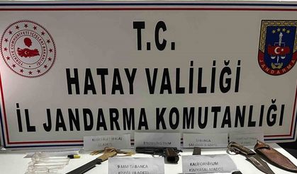 Hatay’da 2 şüpheli yakalandı