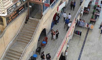 Hava harekatını protesto etmek isteyen 35 kişi gözaltına alındı