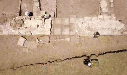 İç Kale kazısında 5 bin yıllık yerleşim tabakalarına ulaşıldı